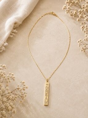 NWT Gemelli Women’s Gold Plated Necklace With Dream Pendant